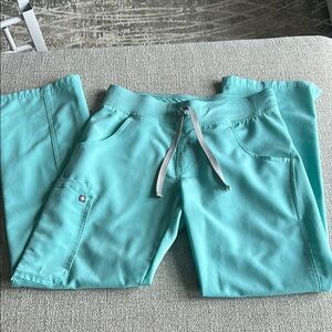 Figs Women's Pants in fresh Aqua